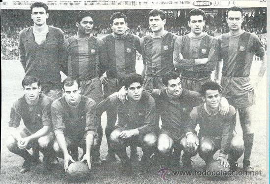 Colecionismo desportivo: BAR&Ccedil;A: Recorte de un equipo de la temporada 64-65