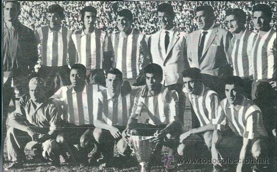 Colecionismo desportivo: ATL&Eacute;TICO DE MADRID: Recorte del equipo Campe&oacute;n de la Recopa en 1962