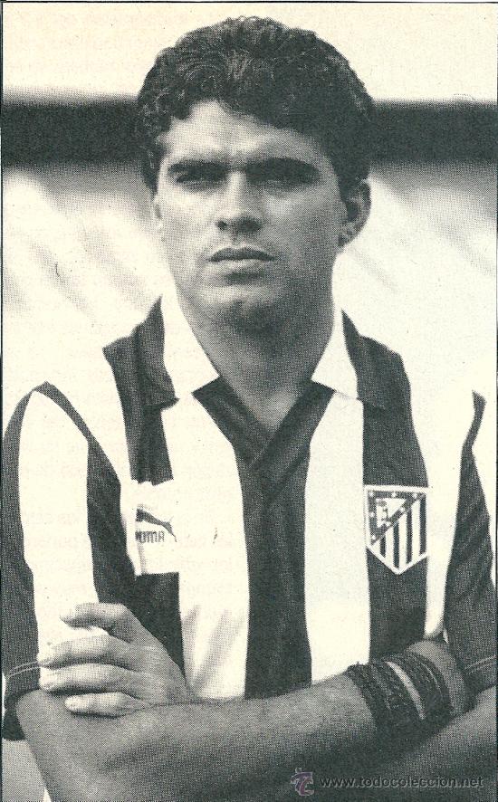 Collezionismo sportivo: ATL&Eacute;TICO DE MADRID: Recorte de JUANITO. Hacia 1990
