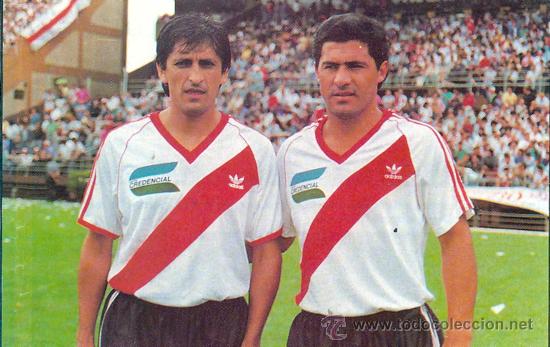 Collezionismo sportivo: RIVER PLATE: Recorte de RAM&Oacute;N D&Iacute;AZy MEDINA BELLO. Hacia 1990