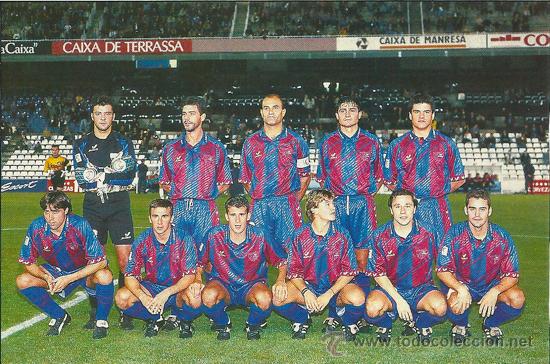Sports collectibles: EXTREMADURA de ALMENDRALEJO: Recorte de finales de los a&ntilde;os 90