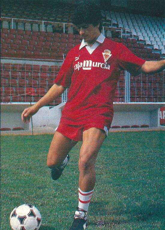 Colecionismo desportivo: REAL MURCIA: Recorte de COMAS en acci&oacute;n. Hacia 1990