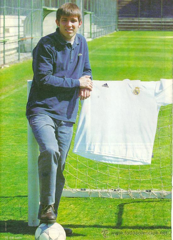 Coleccionismo deportivo: REAL MADRID: Minip&oacute;ster de ALBERT CELADES - Foto 1
