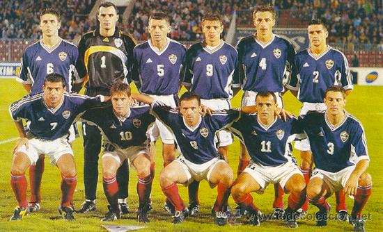 Colecionismo desportivo: SELECCI&Oacute;N DE F&Uacute;TBOL DE YUGOESLAVIA: Recorte de los a&ntilde;os 90