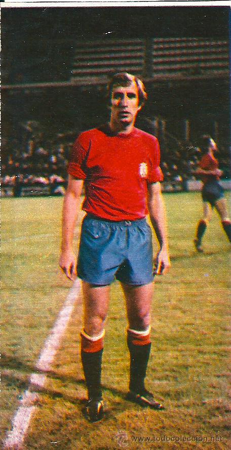 Sammelleidenschaft Sport: SELECCI&Oacute;N ESPA&Ntilde;OLA DE F&Uacute;TBOL: Recorte de CHARLY REXACH. A&ntilde;os 70