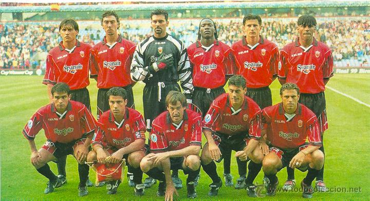 Collectionnisme sportif: RCD. MALLORCA: Recorte de un equipo de finales de los 90