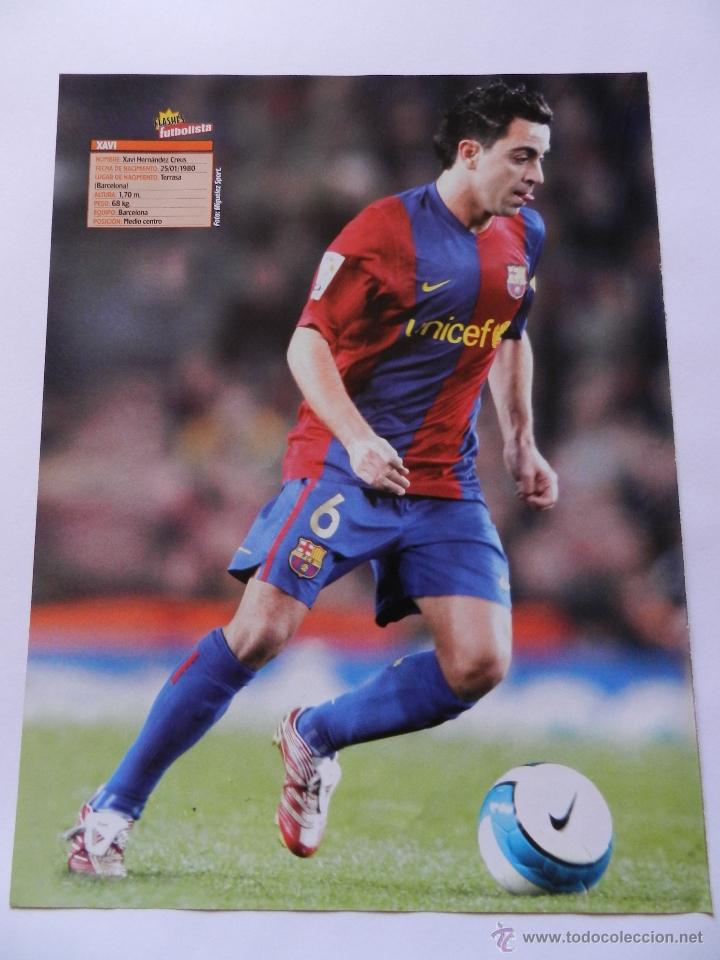 Coleccionismo deportivo: MINI POSTER XAVI HERNANDEZ FC BARCELONA SERGIO RAMOS REAL MADRID 06/07 REVISTA FUTBOLISTA 2006/2007