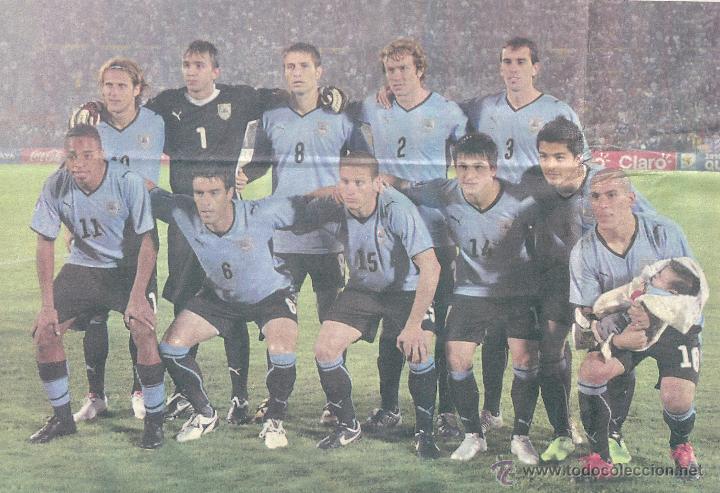 Collezionismo sportivo: SELECCI&Oacute;N DE F&Uacute;TBOL DE URUGUAY: Recorte de un equipo bastante reciente