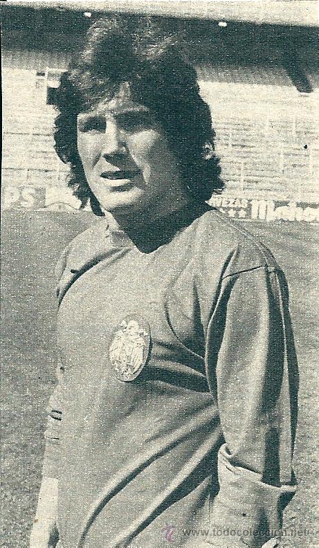 Collezionismo sportivo: SELECCI&Ograve;N ESPA&Ntilde;OLA DE F&Uacute;TBOL: Recorte de SANTILLANA