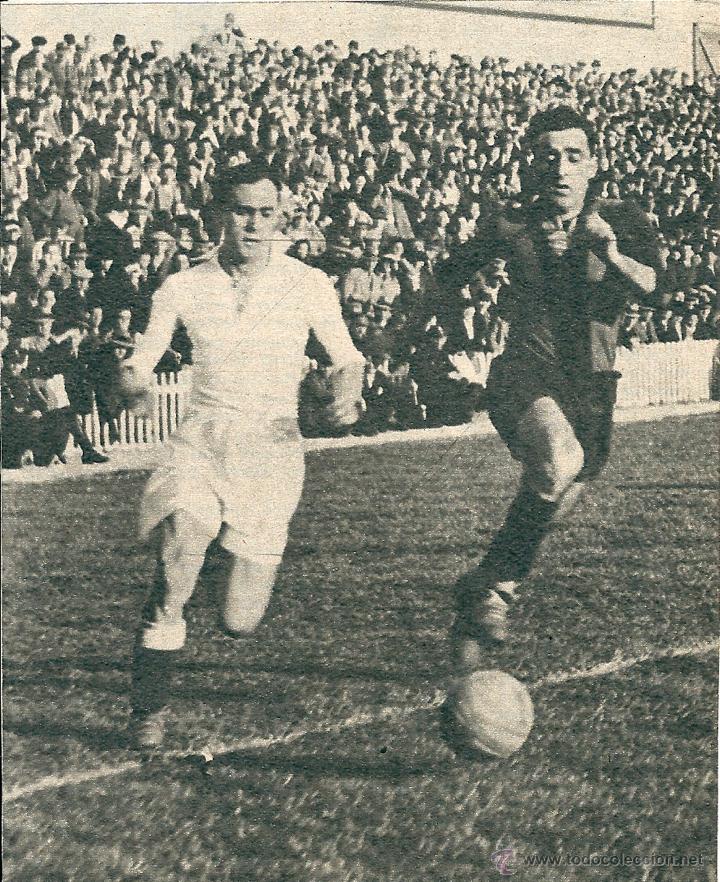 Collezionismo sportivo: REAL MADRID: Recorte de LU&Iacute;S REGUEIRO intern&aacute;ndose hacia el marco contrario