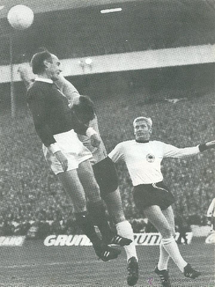 Collectionnisme sportif: SELECCIONES DE F&Uacute;TBOL DE ALEMANIA (RFA) y ESCOCIA: Minip&oacute;ster de GILZEAN y SCHNELLINGER. A&ntilde;os 60