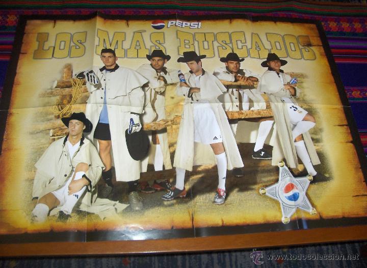 Sports collectibles: REAL MADRID PEPSI, LOS M&Aacute;S BUSCADOS RA&Uacute;L MORIENTES GUTI HIERRO ROBERTO CARLOS CASILLAS 86X59 CMS. BE