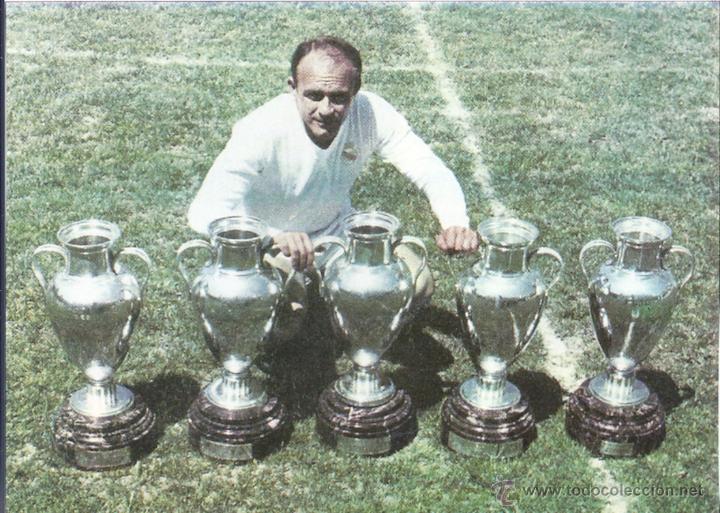 Collezionismo sportivo: REAL MADRID: recorte de ALFREDO DI STEFANO con las 5 primeras Copas de Europa. Hacia 1960
