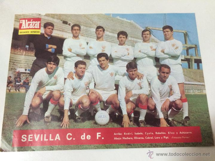 Sammelleidenschaft Sport: POSTER LAMINA SEVILLA CF, DIARIO EL ALCAZAR, TEMPORADA 1967.