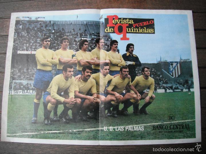 Coleccionismo deportivo: POSTER REVISTA PUEBLO DE QUINIELAS. U.D.LAS PALMAS A&Ntilde;OS 70'.