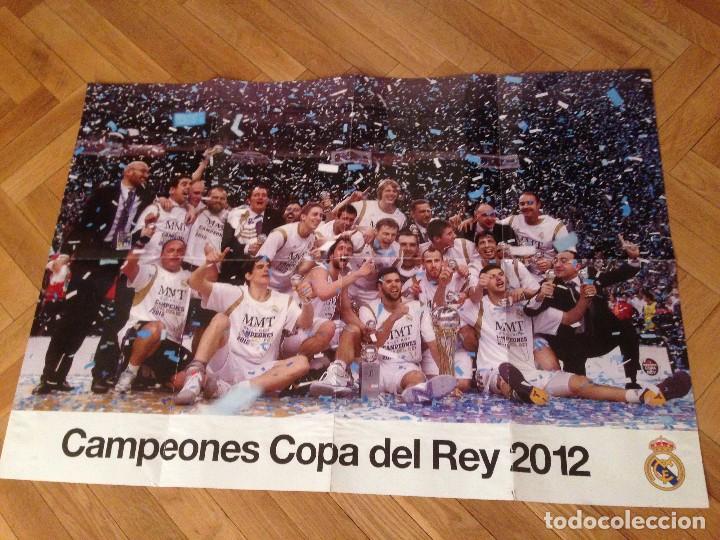 Sammelleidenschaft Sport: CARTEL POSTER GIGANTE CAMPEONES COPA DEL REY 2012 REAL MADRID BALONCESTO