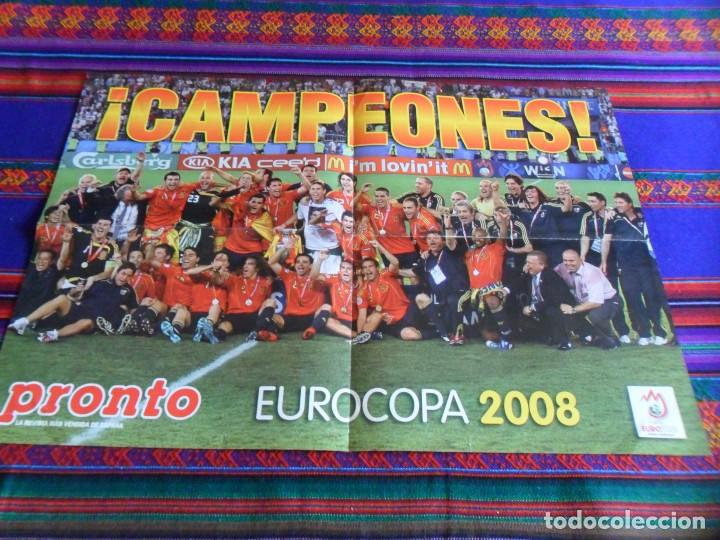 Sammelleidenschaft Sport: CARTEL SELECCI&Oacute;N ESPA&Ntilde;OLA ESPA&Ntilde;A F&Uacute;TBOL CAMPEONA DE EUROPA EUROCOPA 2008. REVISTA PRONTO 58X40 CMS.