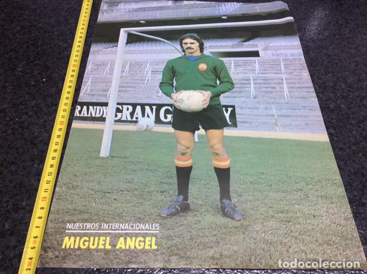 Sammelleidenschaft Sport: POSTER REAL MADRID, MIGUEL ANGEL A&Ntilde;OS 70 TAMA&Ntilde;O: 42X31CM...