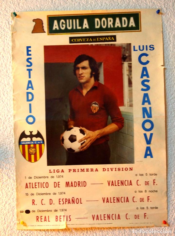 Coleccionismo deportivo: CARTEL, FUTBOL, CERVEZA AGUILA DORADA, VALENCIA CF, ATLETICO DE MADRID, BETIS, ESPA&Ntilde;OL, 1977