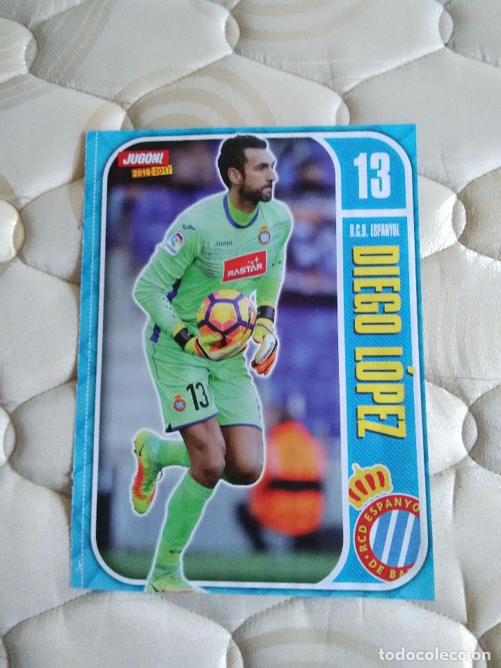 Coleccionismo deportivo: DOBLE P&Oacute;STER 1 P&Aacute;GINA JUG&Oacute;N: DIEGO L&Oacute;PEZ (ESPANYOL) Y ALINEACI&Oacute;N ALAV&Eacute;S 16-17, LIGA 2016-2017