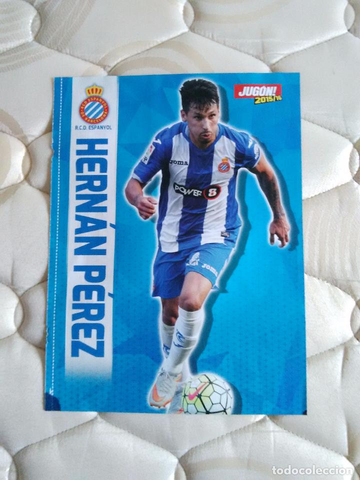 Coleccionismo deportivo: DOBLE P&Oacute;STER 1 P&Aacute;GINA JUG&Oacute;N. UN LADO HERN&Aacute;N P&Eacute;REZ (ESPANYOL) Y EL OTRO VAN DER VAART (BETIS)