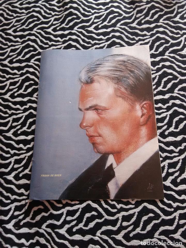 Collezionismo sportivo: DOBLE P&Oacute;STER 1 P&Aacute;G FRANK DE BOER (F.C.BARCELONA, BAR&Ccedil;A), CARICATURA CAMPEONES LIGA 1998-1999, 98-99