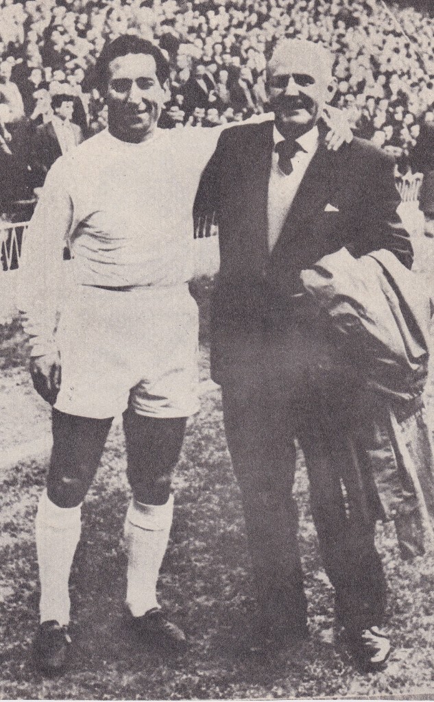 Sammelleidenschaft Sport: REAL MADRID: Gran recorte de GENTO en San Mam&eacute;s con el m&iacute;tico GUILLERMO GOROSTIZA