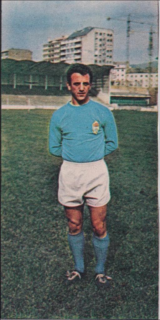 Sammelleidenschaft Sport: REAL OVIEDO: Recorte de MARIAN&Iacute;N. A&ntilde;os 70