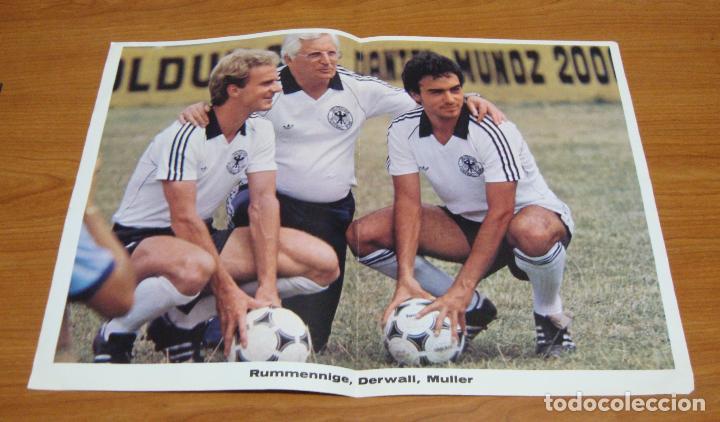 Sports collectibles: (ALB-TC-16) POSTER DEL SEMANAL HERALDO DE ARAGON MUNDIAL ESPA&Ntilde;A 82 RUMMENNIGE DERWALL MULLER