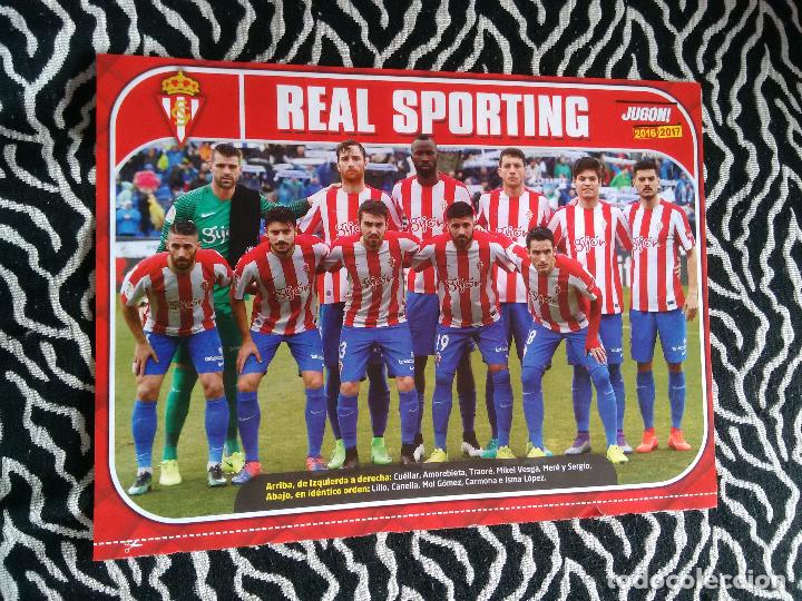 Coleccionismo deportivo: DOBLE P&Oacute;STER 1 P&Aacute;GINA JUG&Oacute;N: ALINEACI&Oacute;N SPORTING GIJ&Oacute;N 2016-2017 & ILLARRAMENDI (REAL SOCIEDAD)