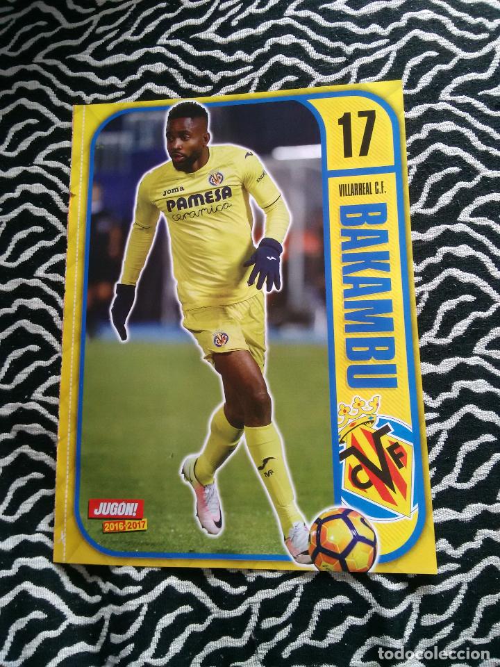 Coleccionismo deportivo: DOBLE P&Oacute;STER 1 P&Aacute;GINA JUG&Oacute;N: UN LADO BAKAMBU (VILLARREAL) Y OTRO LADO SZYMANOWSKI (LEGAN&Eacute;S)
