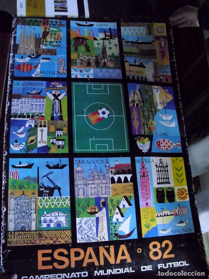 Carte Postale Coupe Du Monde Espagne 82 - Naranjito - Plaza Mayor Madrid - Non Circulée