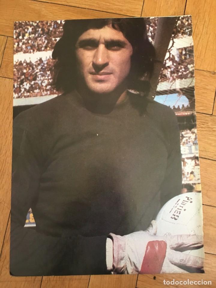 Coleccionismo deportivo: CARTEL POSTER CON INFORMACION DEL PORTERO FILLOL ATLETICO MADRID ARGENTINA
