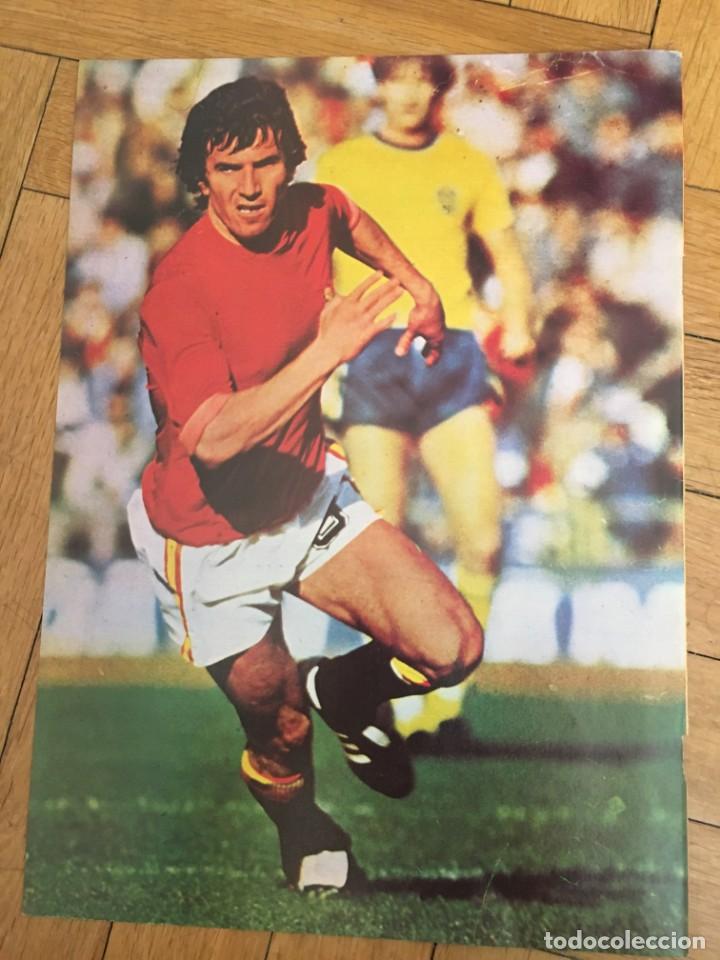 Coleccionismo deportivo: CARTEL POSTER CON INFORMACION DEL JUGADOR JUANITO REAL MADRID SELECCION ESPA&Ntilde;OLA ESPA&Ntilde;A