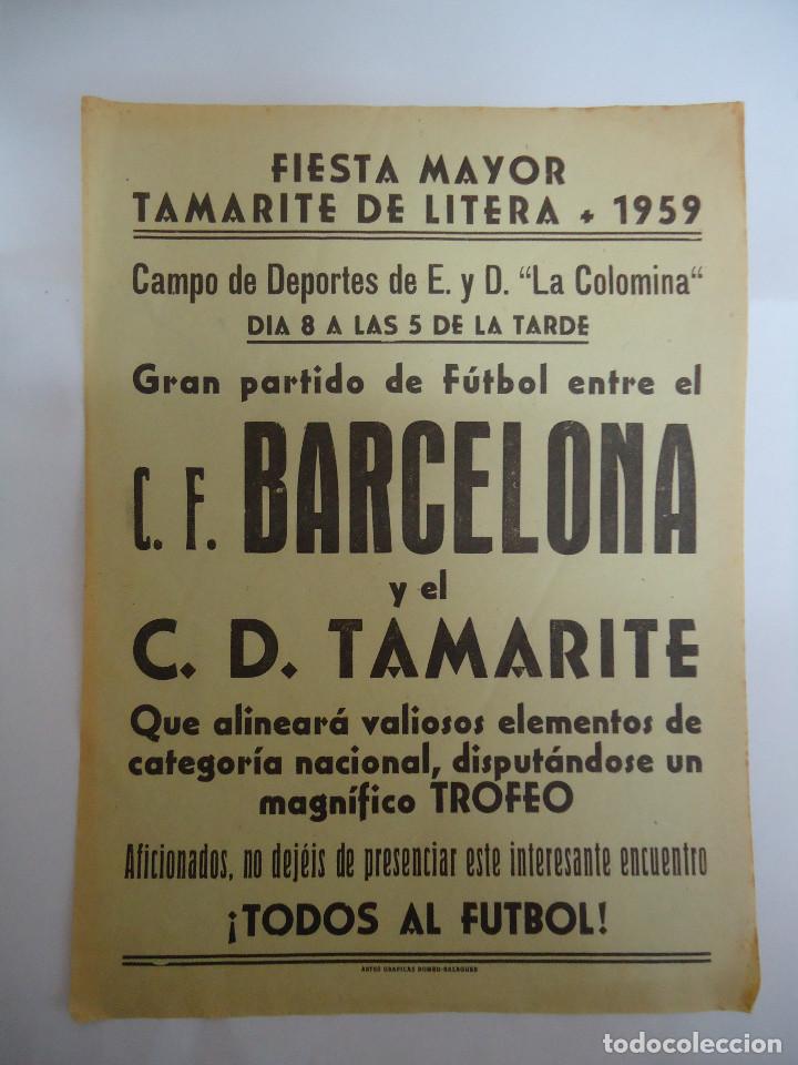 Coleccionismo deportivo: CARTEL DE FUTBOL DL A&Ntilde;O 1959 ENTRE EL C.F. BARCELONA Y EL C.D. TAMARITE