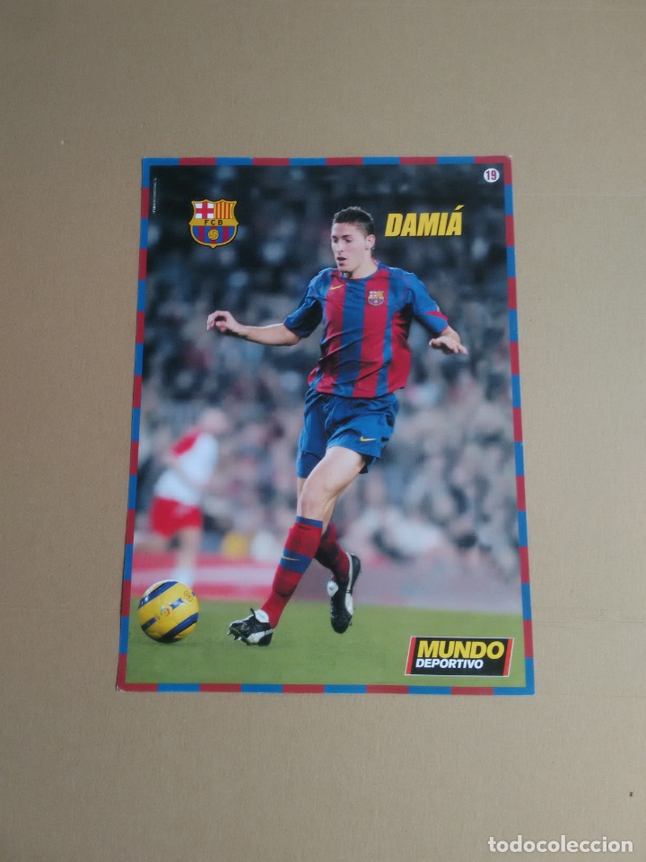 Collectionnisme sportif: N&ordm; 19 P&Oacute;STER DAMI&Aacute; BARCELONA 2004-2005, BAR&Ccedil;A LIGA F&Uacute;TBOL 04-05 MUNDO DEPORTIVO (24,5 X 34 CM)