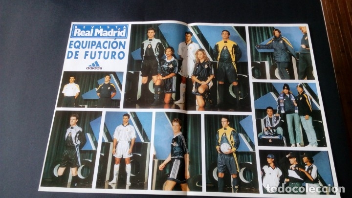 Coleccionismo deportivo: P&oacute;ster real Madrid equipaci&oacute;n de futuro Adidas liga
