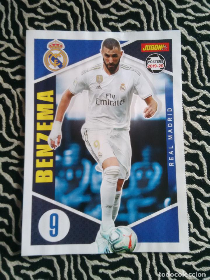 Coleccionismo deportivo: BENZEMA, REAL MADRID DOBLE P&Oacute;STER 1 P&Aacute;G REVISTA JUG&Oacute;N LIGA F&Uacute;TBOL 2019-2020 EQUIPO ESPANYOL