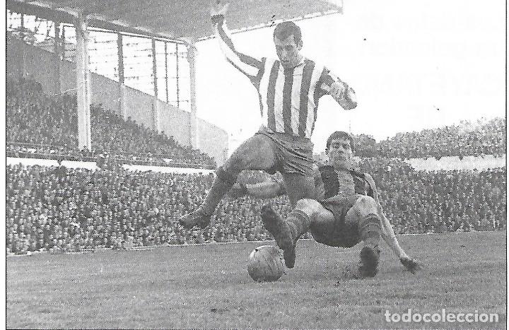 Sammelleidenschaft Sport: ATL&Eacute;TICO DE MADRID: Recorte de ADELARDO en pugna con el barcelonista Eladio