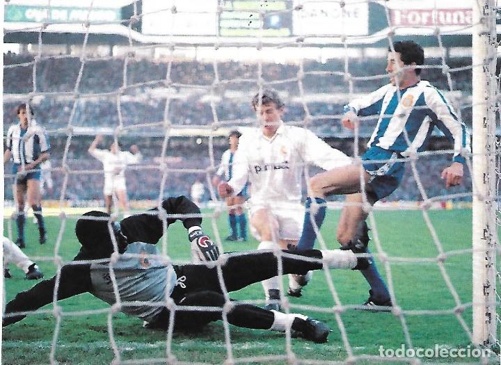 Collezionismo sportivo: REAL MADRID: Recorte de BUTRAGUE&Ntilde;O en acci&oacute;n. 1989