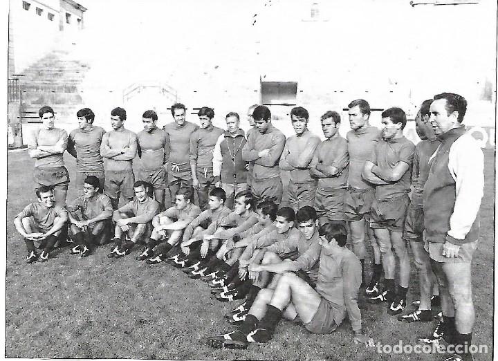 Collectionnisme sportif: UNI&Oacute;N DEPORTIVA LAS PALMAS: Recorte de la plantilla de la temporada 68-69