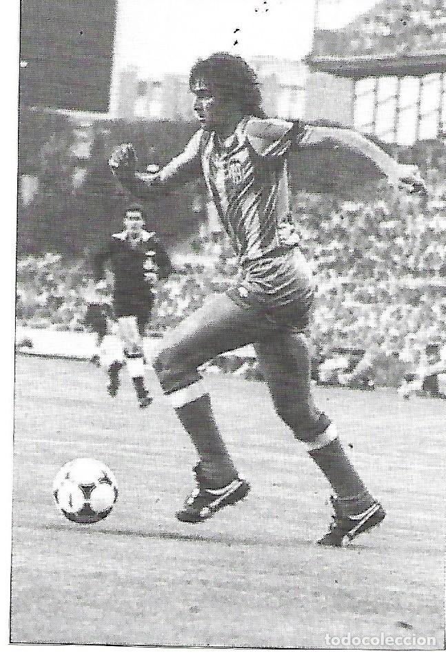 Sammelleidenschaft Sport: VALENCIA CF: Recorte de Mario Alberto KEMPES en acci&oacute;n