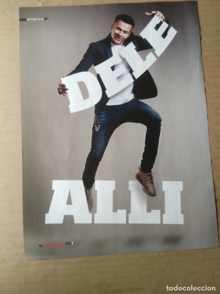 Collezionismo sportivo: DOBLE POSTER 1 P&Aacute;GINA DE F&Uacute;TBOL DELE ALLI TOTTENHAM INGLATERRA - REVISTA DEPORTES CUATRO