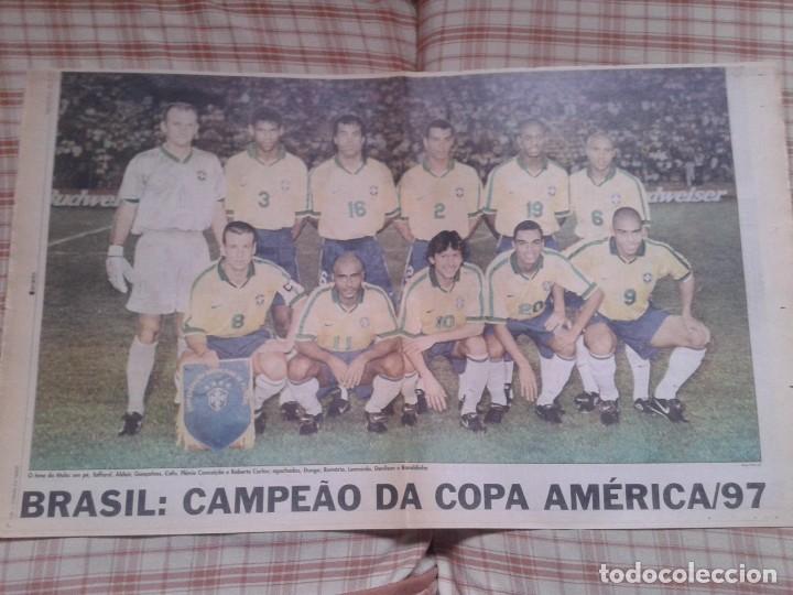 Coleccionismo deportivo: POSTER BRASIL COPA 1997 - Foto 1
