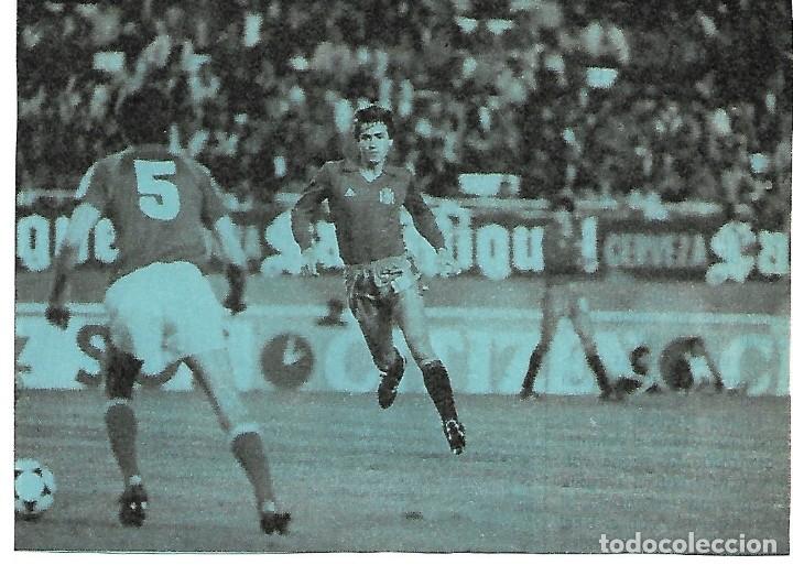 Collectionnisme sportif: SELECCI&Oacute;N ESPA&Ntilde;OLA DE F&Uacute;TBOL: Recorte de JULIO SALINAS en acci&oacute;n