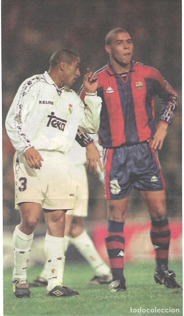 Collectionnisme sportif: REAL MADRID Y BAR&Ccedil;A: Gran recorte de ROBERTO CARLOS y RONALDO