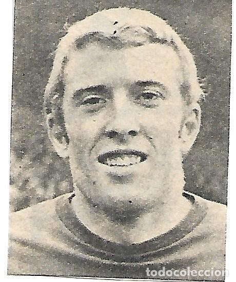 Collectionnisme sportif: SELECCI&Oacute;N DE F&Uacute;TBOL DE INGLATERRA y LEEDS UNITED: Recorte de Mick JONES. 1970