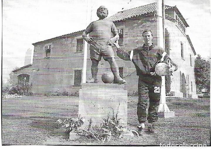 Collectionnisme sportif: BAR&Ccedil;A: Recorte de Johan NEESKENS, El Avi y La Mas&iacute;a