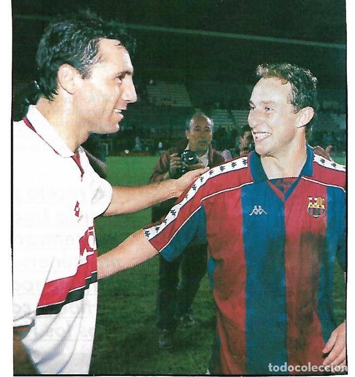Collectionnisme sportif: BAR&Ccedil;A: Recorte de EUSEBIO junto a Hristo Stoichkov en su etapa del Parma