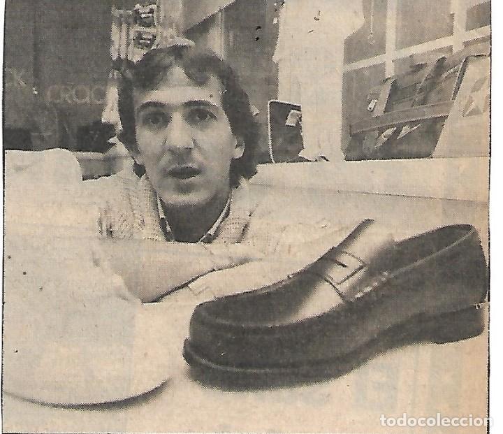 Collectionnisme sportif: Curioso recorte de TENTE S&Aacute;NCHEZ junto a un zapato.